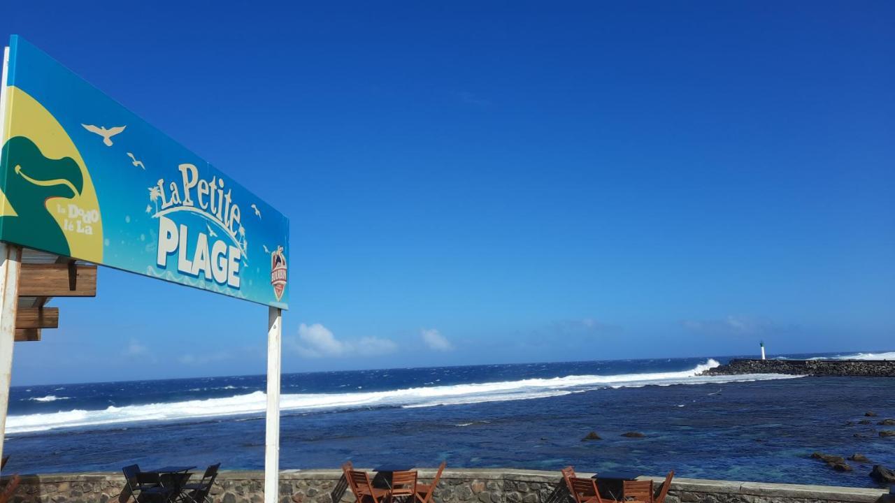 شقة Le Voyageur A 1 Mn Du Chu Sud Terre-Sainte, Saint-Pierre المظهر الخارجي الصورة
